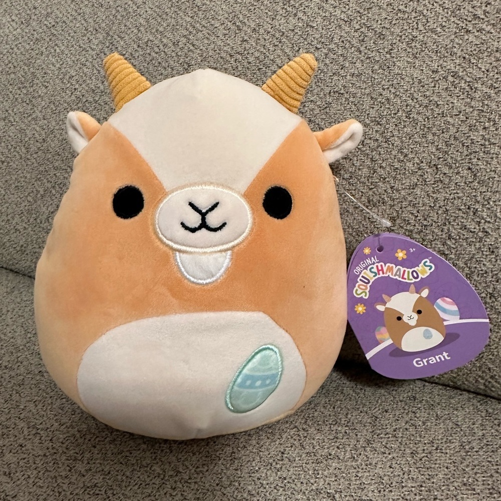 Nwt 7"  Grant Squishmallow easter